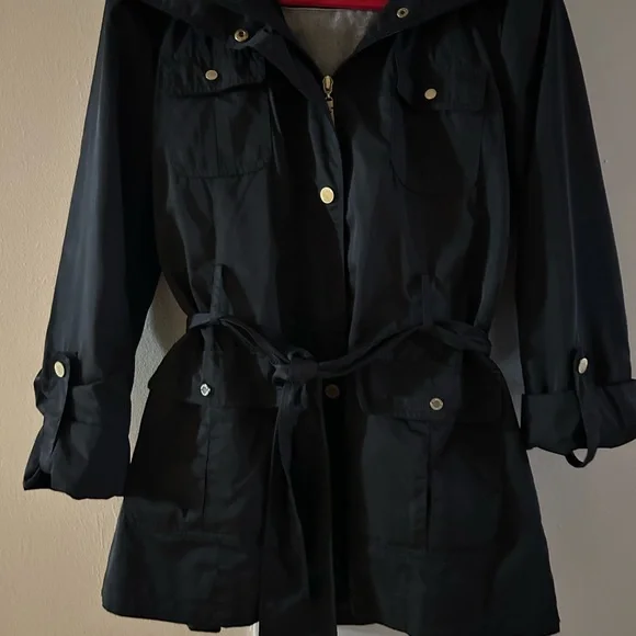 Ellen Tracy Black Belted Techno Short Trench Coat - Picture 2 of 3